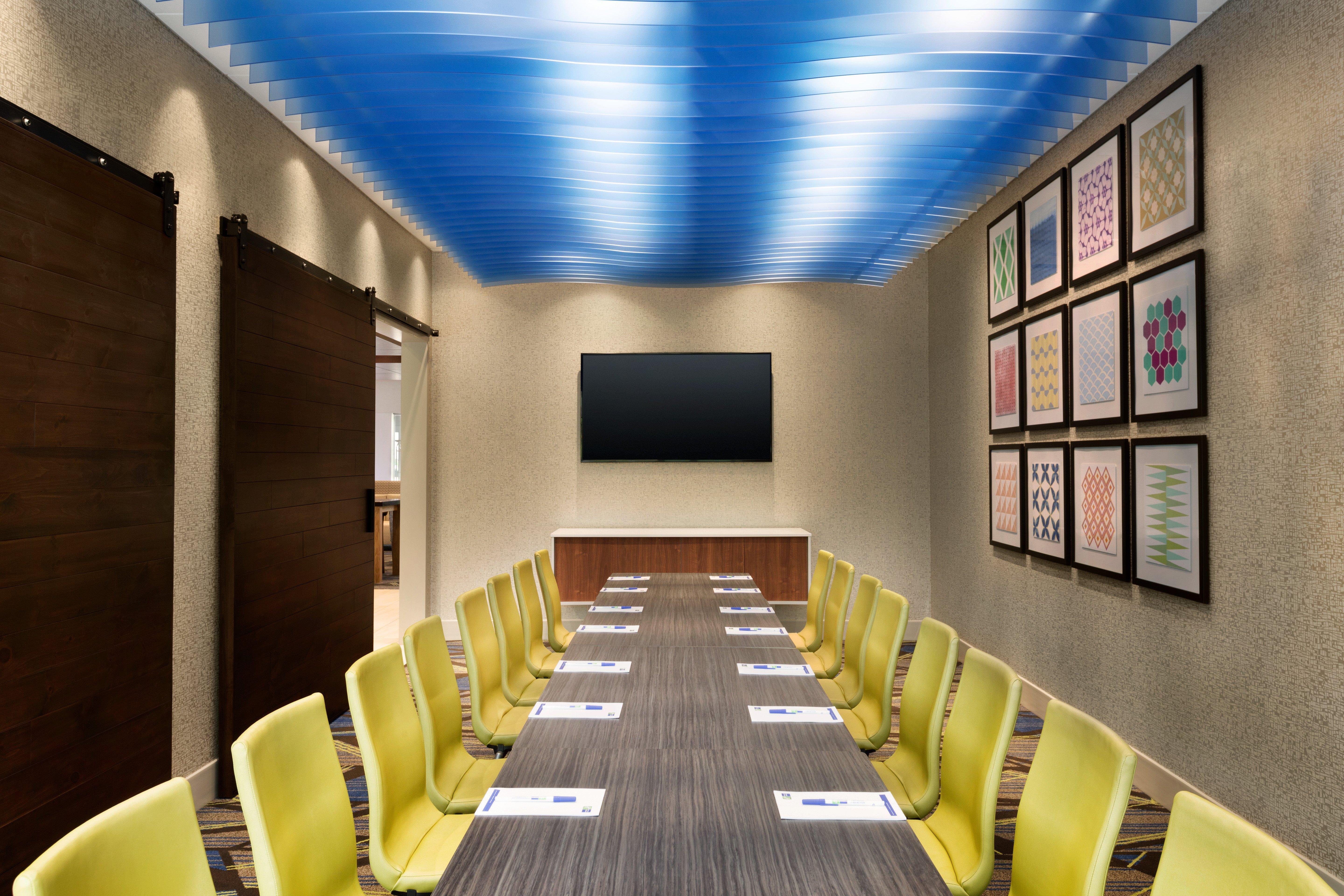Holiday Inn Express & Suites - Brighton By Ihg Εξωτερικό φωτογραφία