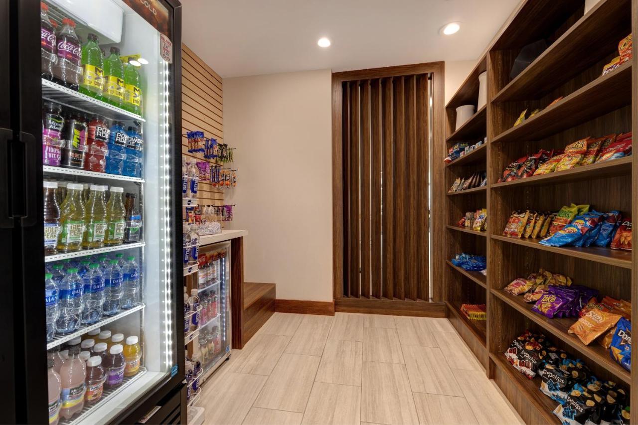 Holiday Inn Express & Suites - Brighton By Ihg Εξωτερικό φωτογραφία