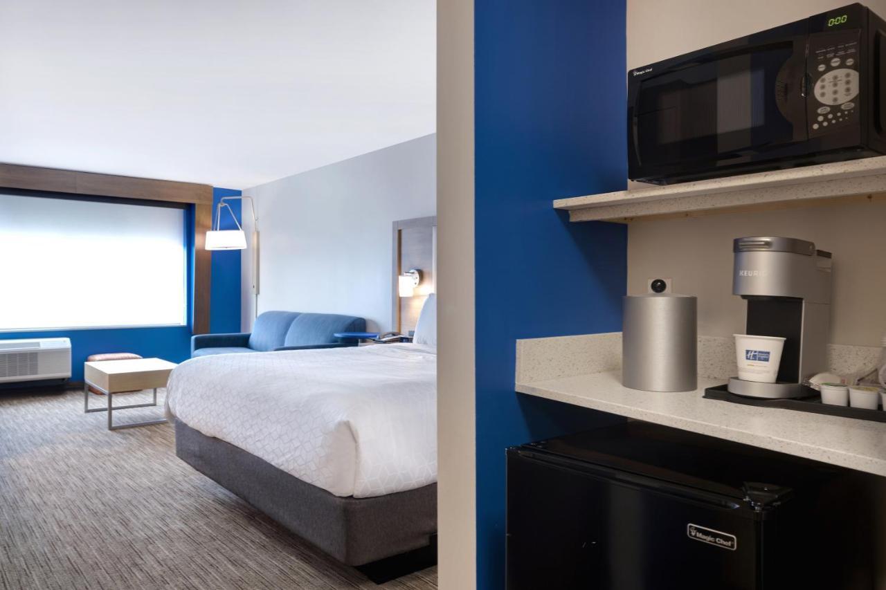 Holiday Inn Express & Suites - Brighton By Ihg Εξωτερικό φωτογραφία