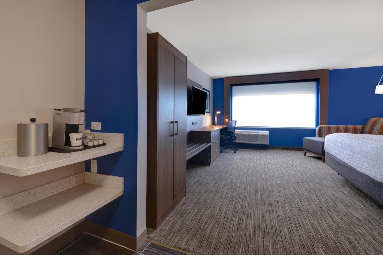 Holiday Inn Express & Suites - Brighton By Ihg Εξωτερικό φωτογραφία