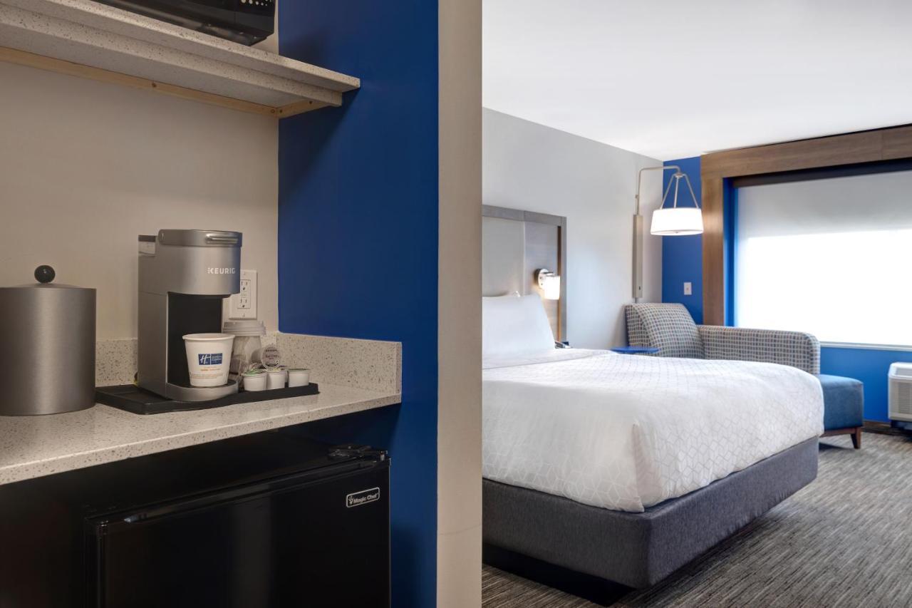 Holiday Inn Express & Suites - Brighton By Ihg Εξωτερικό φωτογραφία