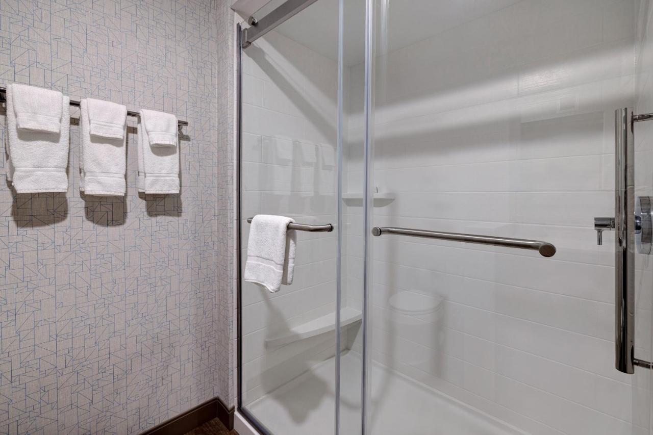 Holiday Inn Express & Suites - Brighton By Ihg Εξωτερικό φωτογραφία