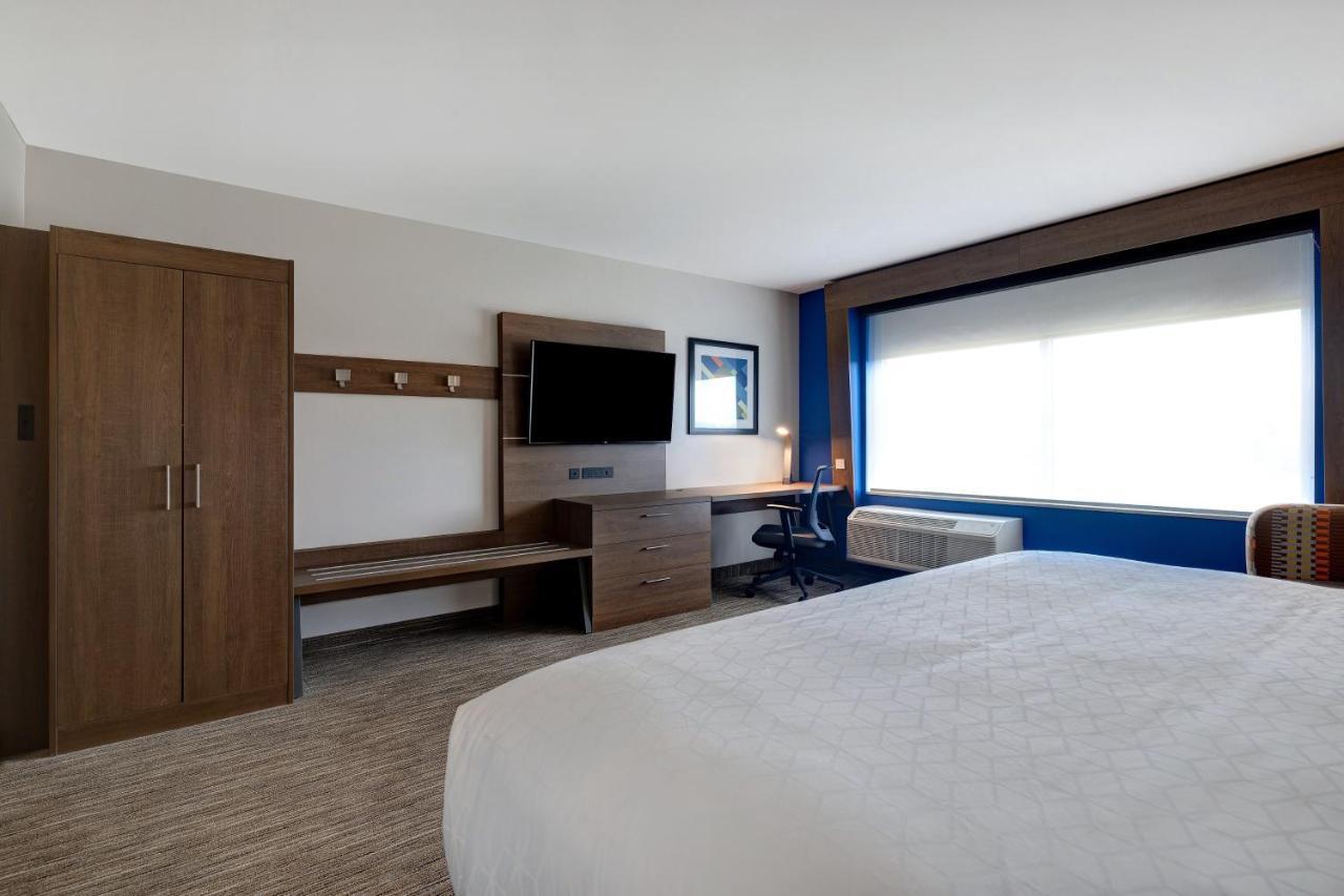 Holiday Inn Express & Suites - Brighton By Ihg Εξωτερικό φωτογραφία