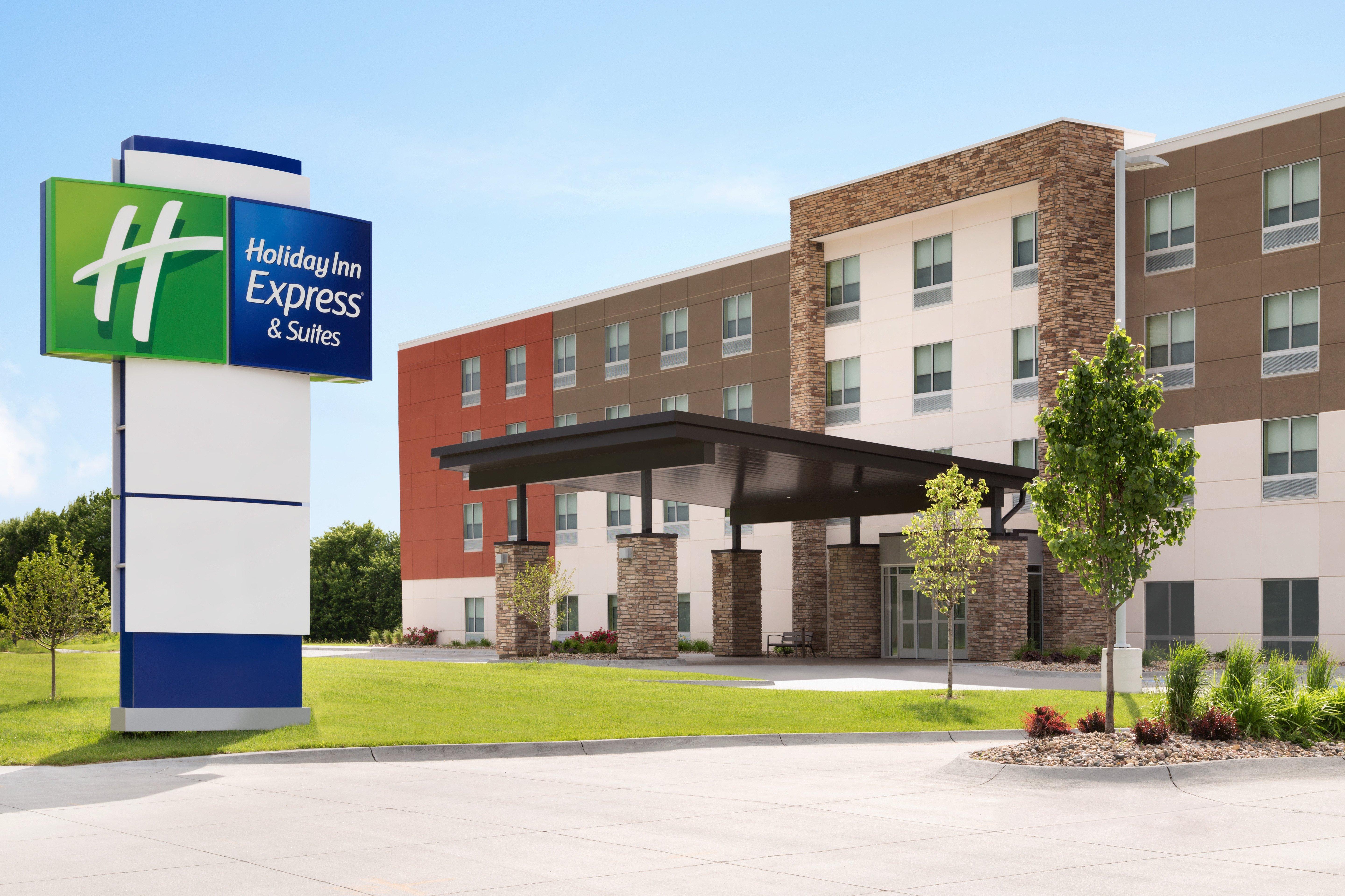 Holiday Inn Express & Suites - Brighton By Ihg Εξωτερικό φωτογραφία