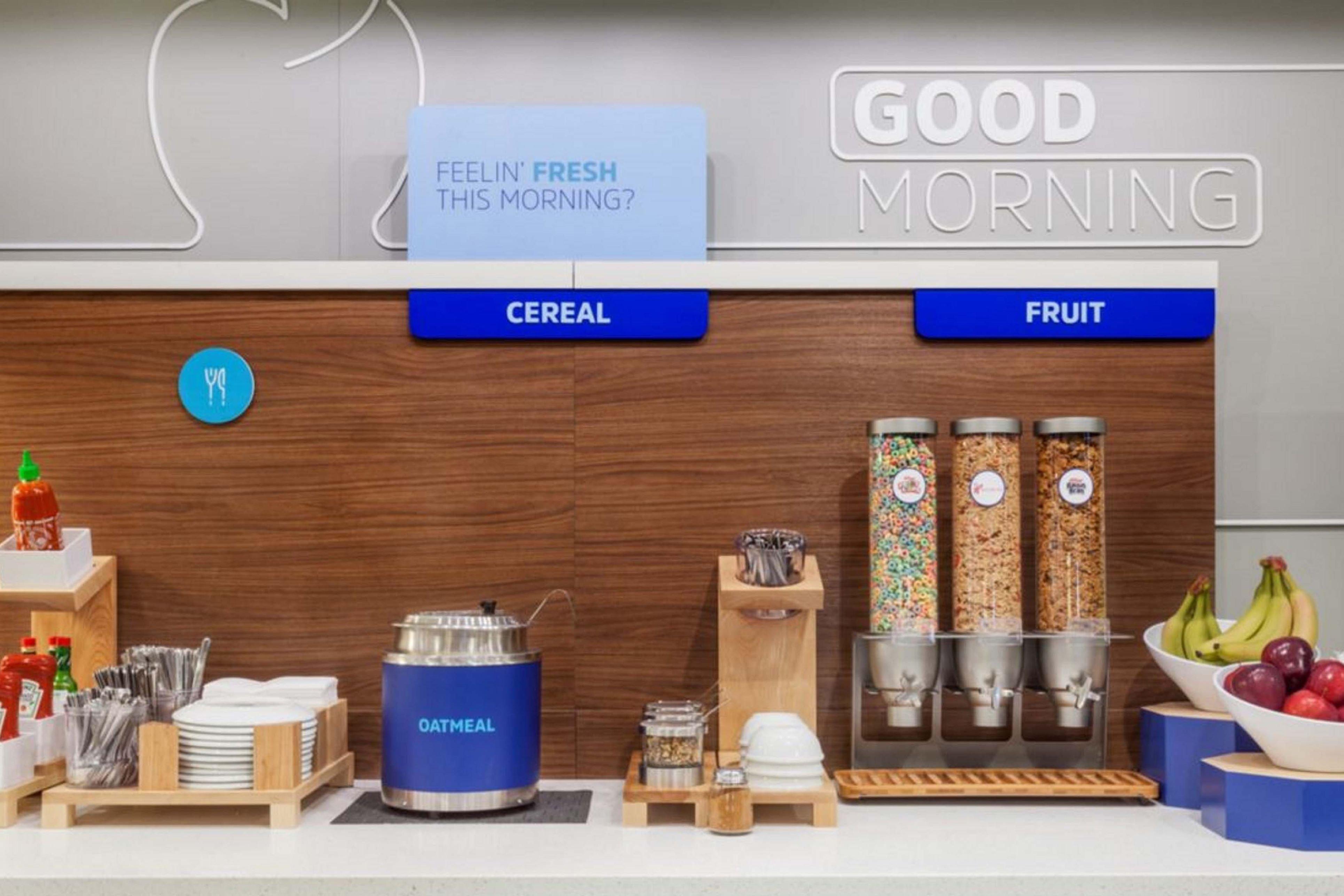 Holiday Inn Express & Suites - Brighton By Ihg Εξωτερικό φωτογραφία