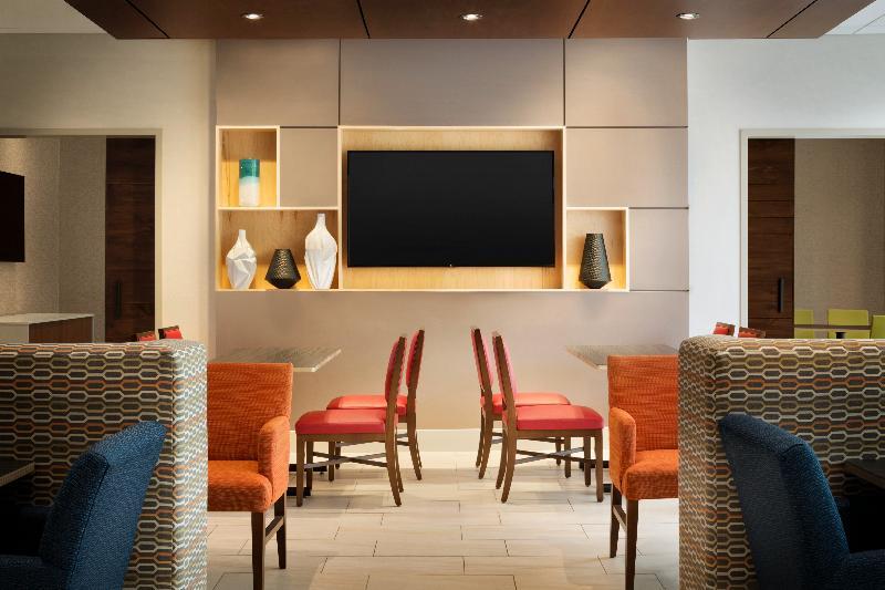 Holiday Inn Express & Suites - Brighton By Ihg Εξωτερικό φωτογραφία